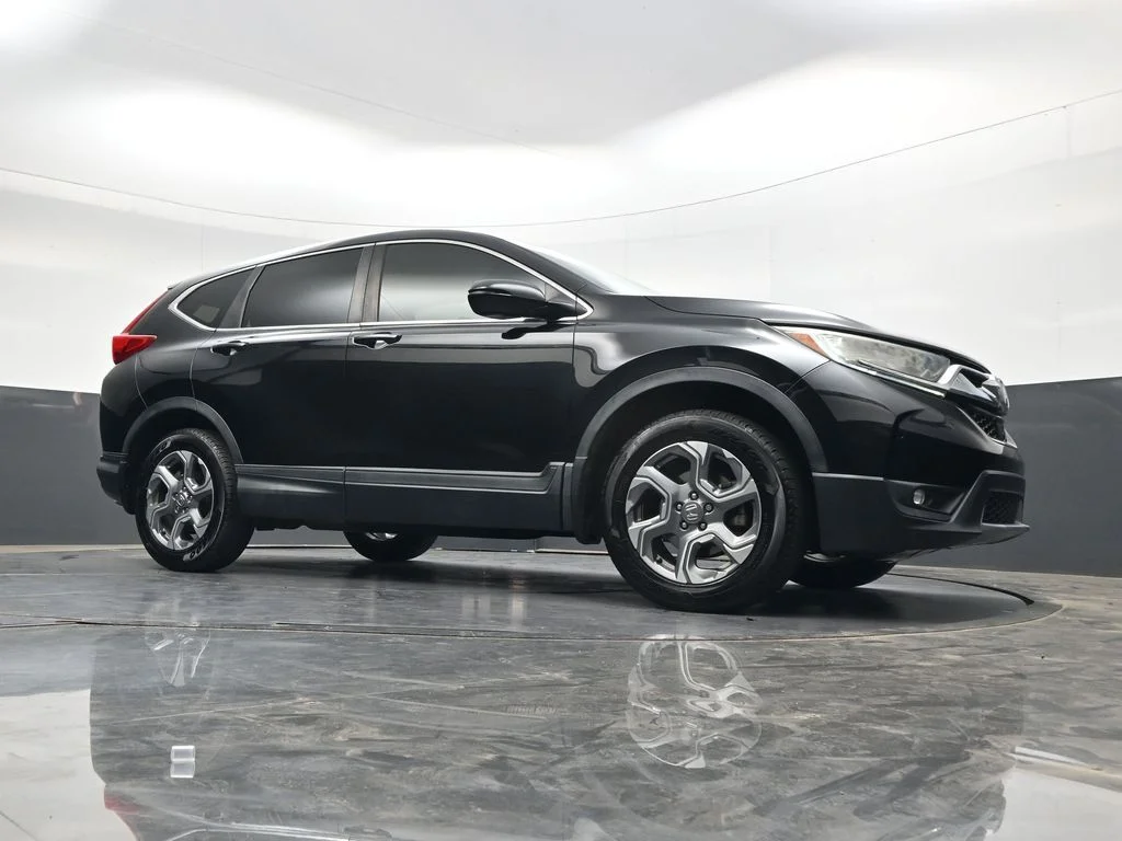 Used 2018 Crystal Black Pearl Honda EX-L image 30