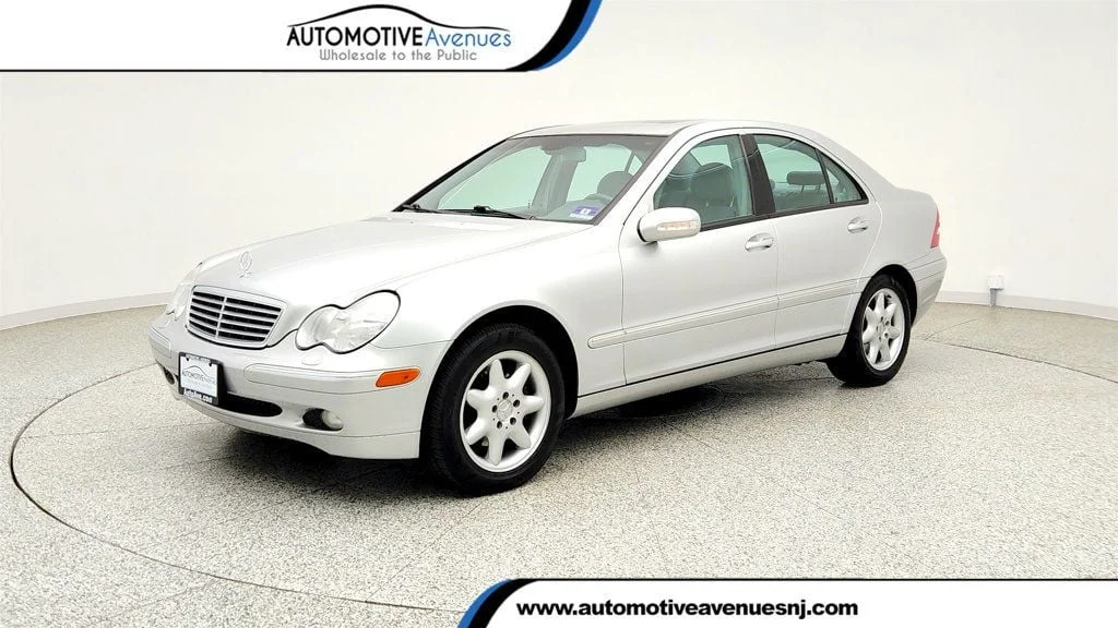 2003 Mercedes-Benz C-Class C240's photo