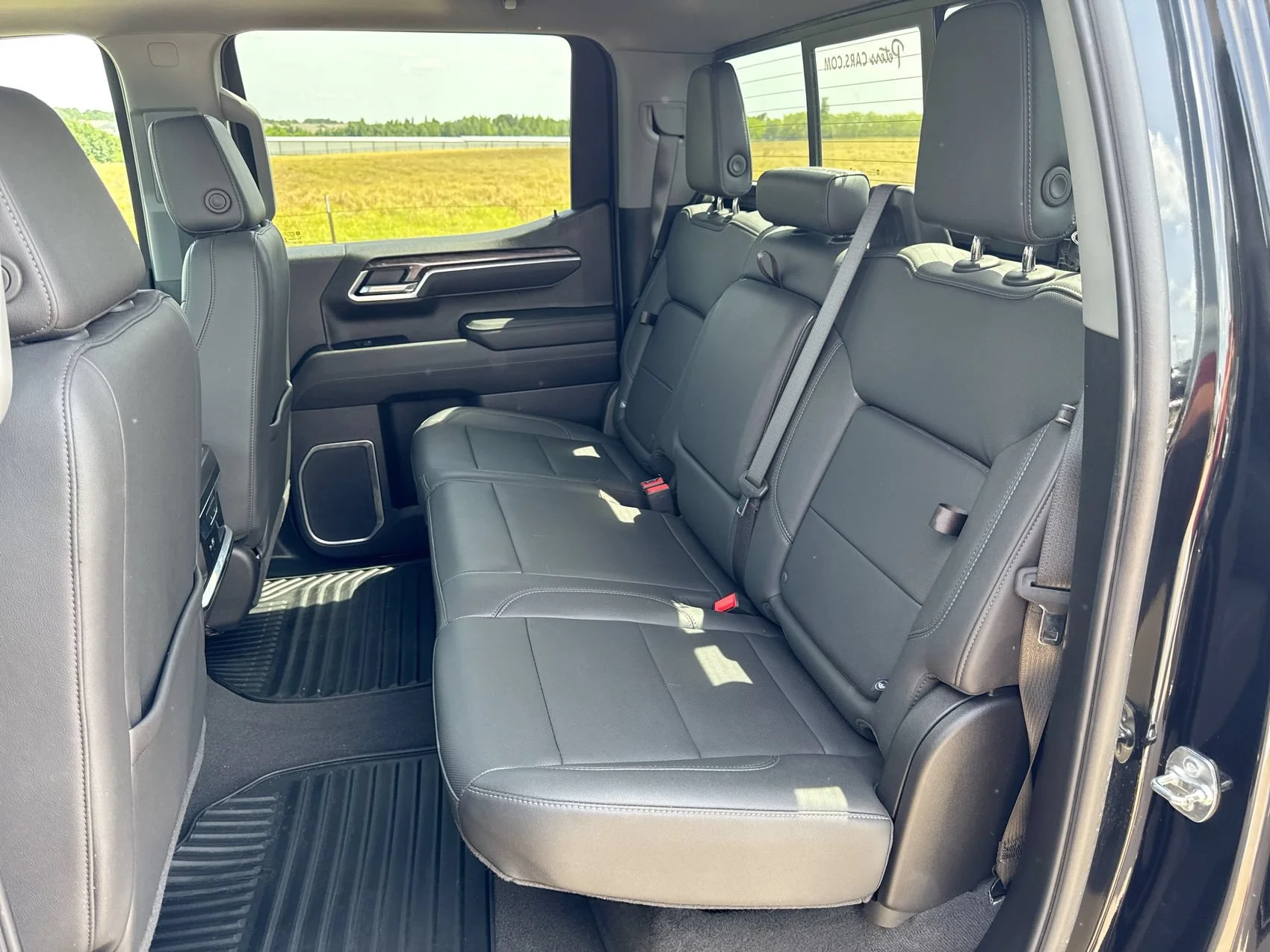 Used 2025 Black Chevrolet LTZ image 23