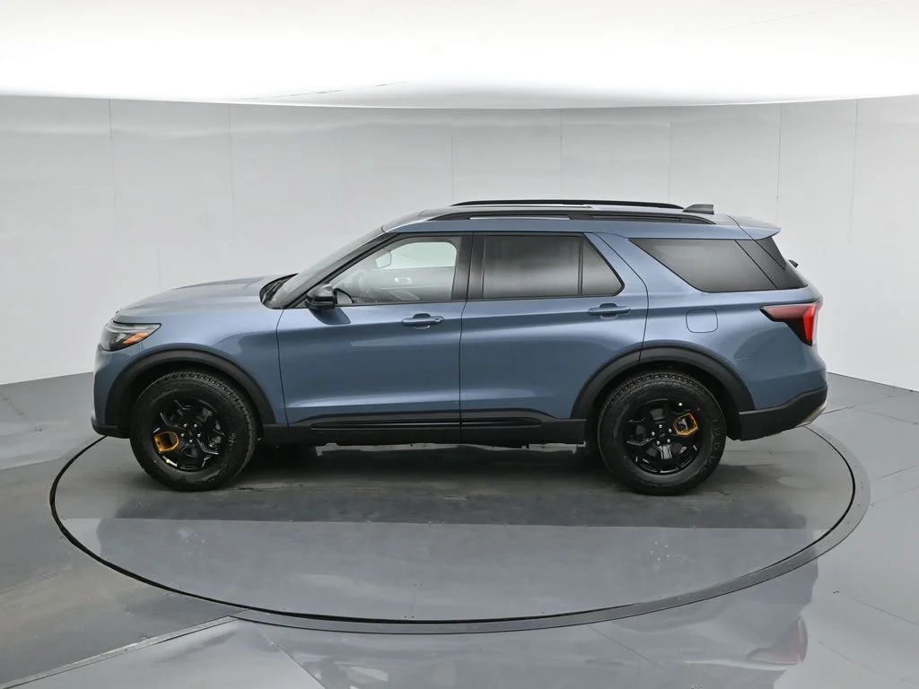 New 2026 Blue Ford Tremor image 40