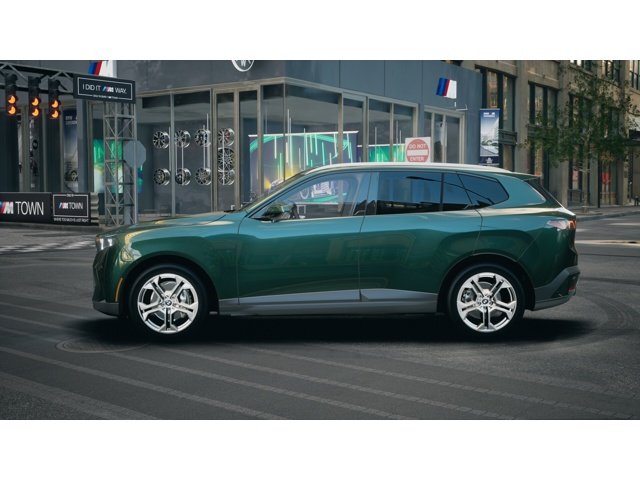 New 2027 Vancouver Green Metallic BMW  image 4