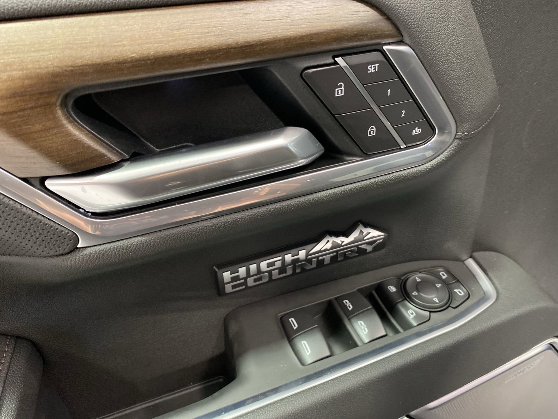 2026 Chevrolet Silverado 1500 High Country - Photo 23