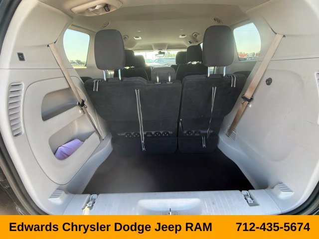 Used 2023 Black Chrysler LX image 22