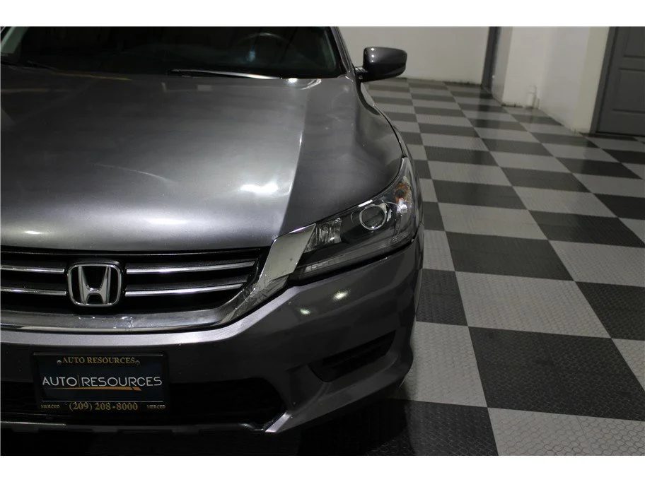 Used 2015 Dark Gray Honda LX image 8