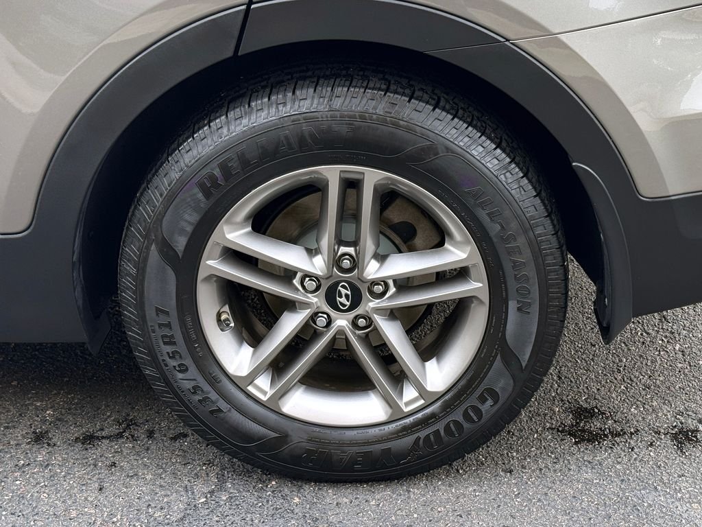 Used 2017 Gray Hyundai 2.4 Base image 12
