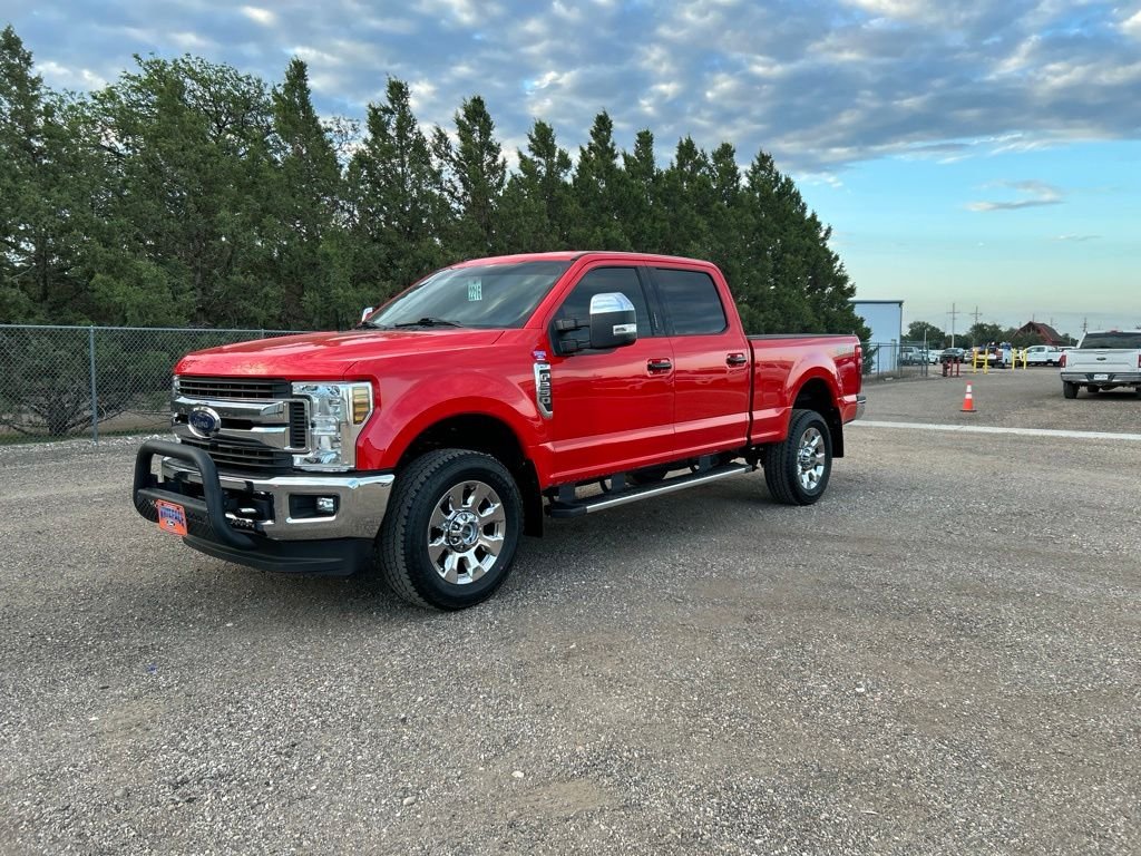 Used 2019 Red Ford XLT image 1