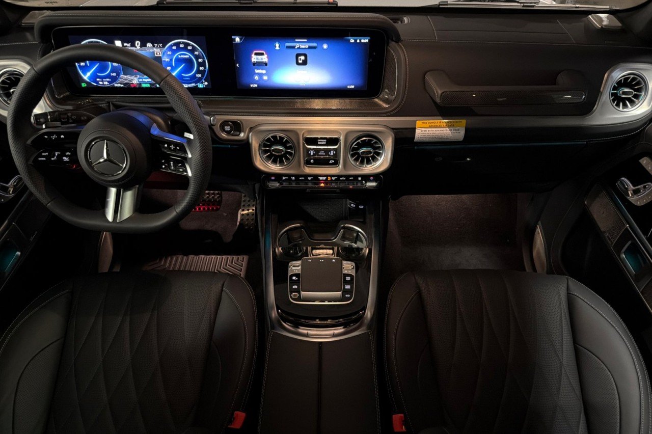 New 2027 Iridium Silver Mercedes-Benz G 580e SUV image 12