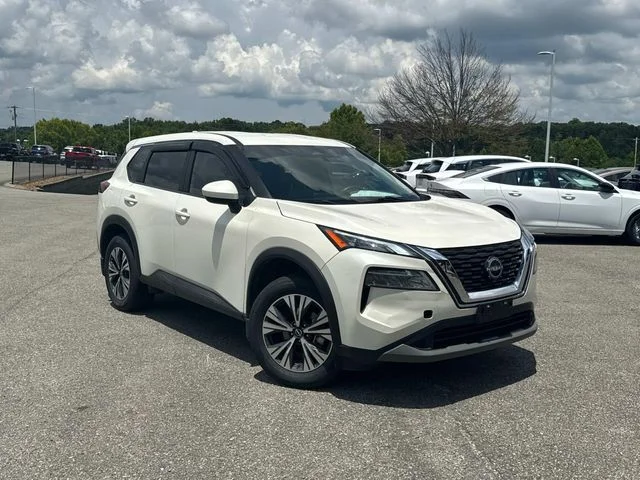 Used 2023 White Nissan SV image 2