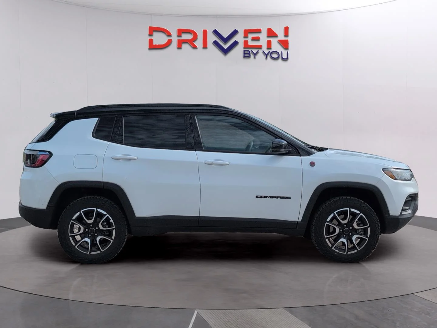 Used 2025 Bright White Clearcoat Jeep Trailhawk image 3