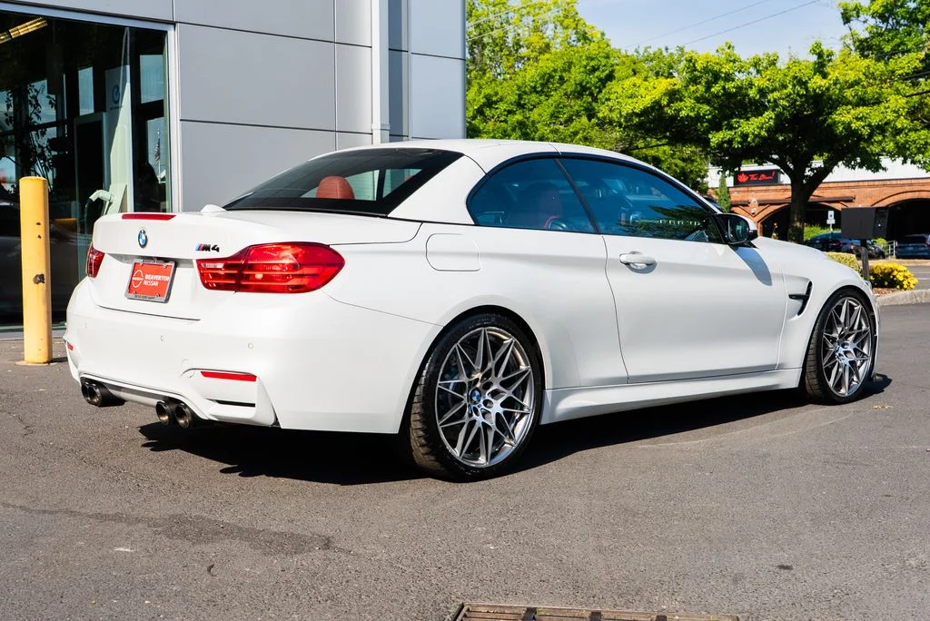 Used 2016 White BMW Competition image 6