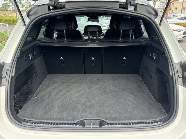 Used 2025 Polar White Mercedes-Benz GLC 300 image 14