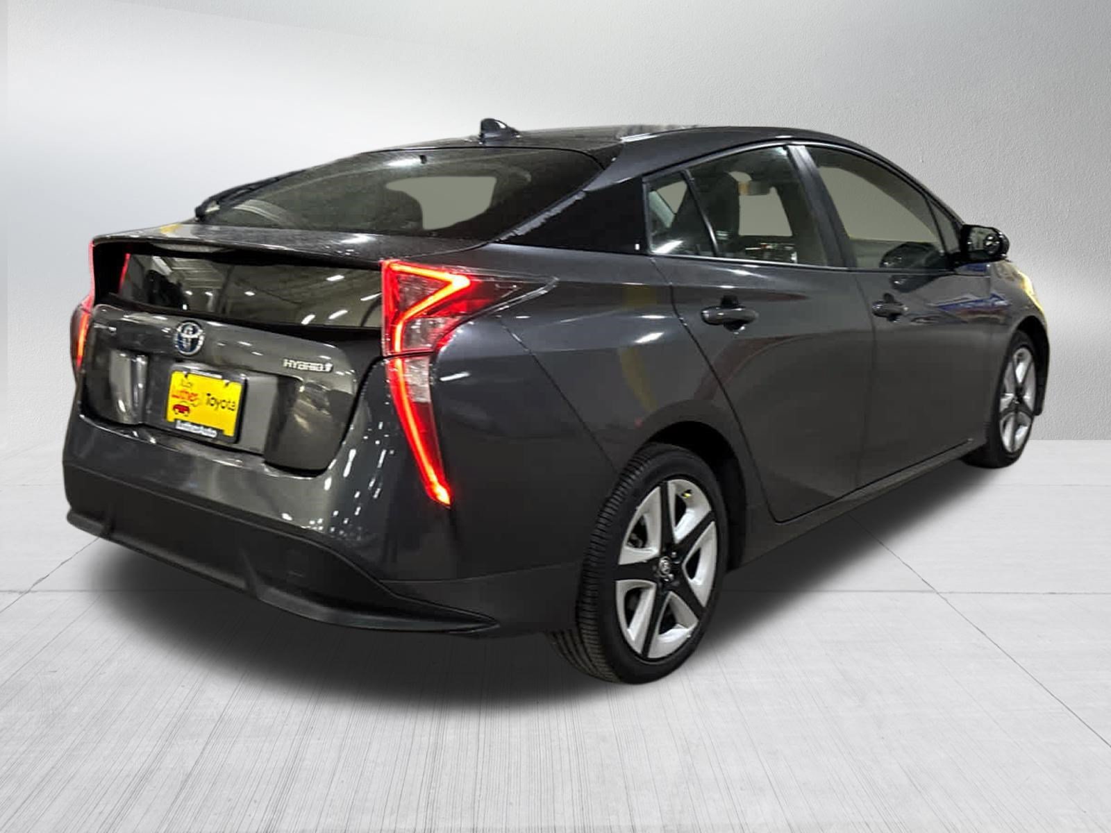 Used 2017 Magnetic Gray Metallic Toyota Three Touring image 6