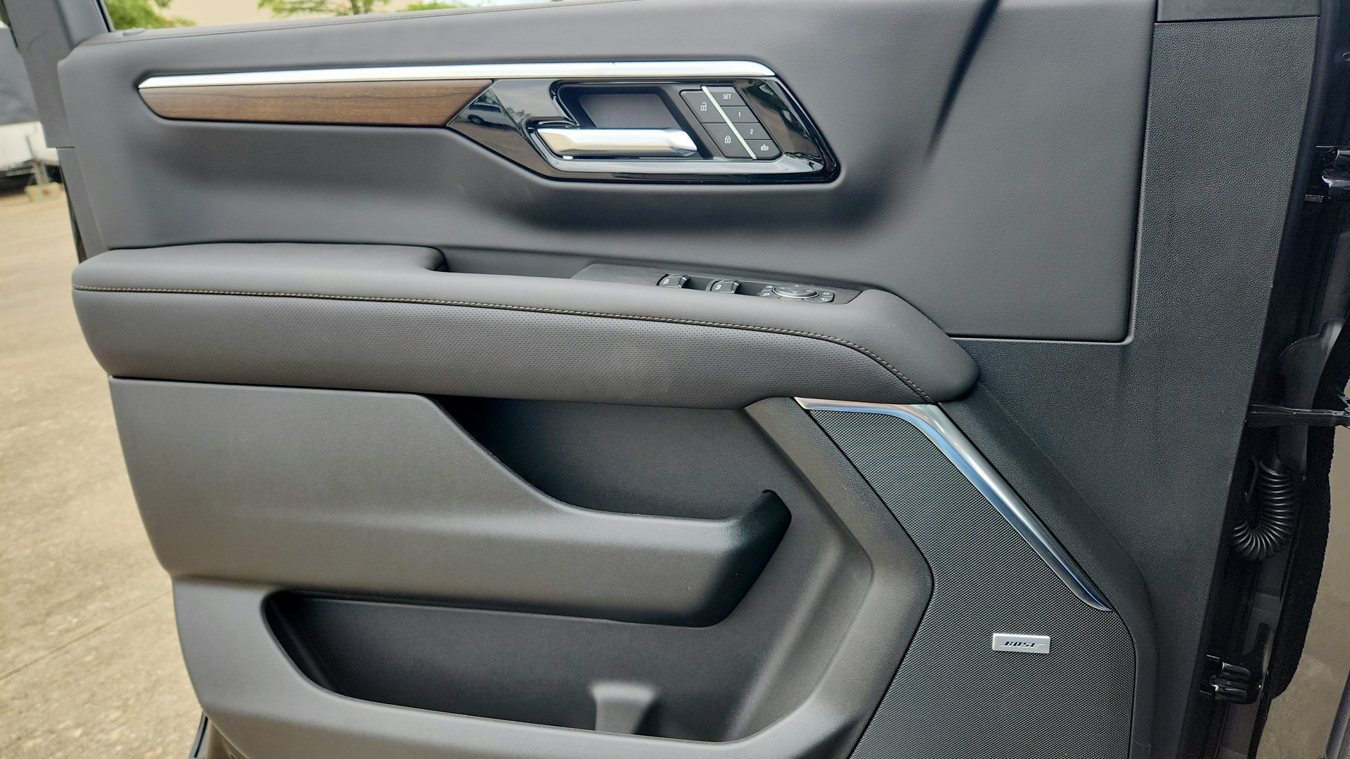 2026 Chevrolet Suburban High Country - Photo 24