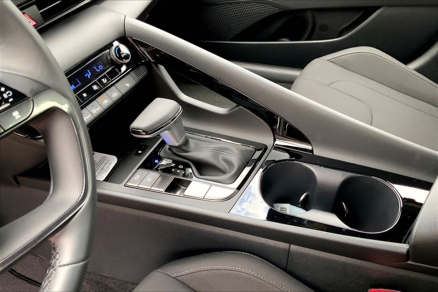 Certified Used 2026 Amazon Gray Hyundai SEL Sport Premium image 8