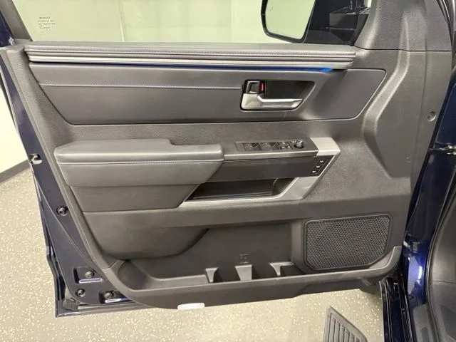 2024 Toyota Tundra Platinum - Photo 10