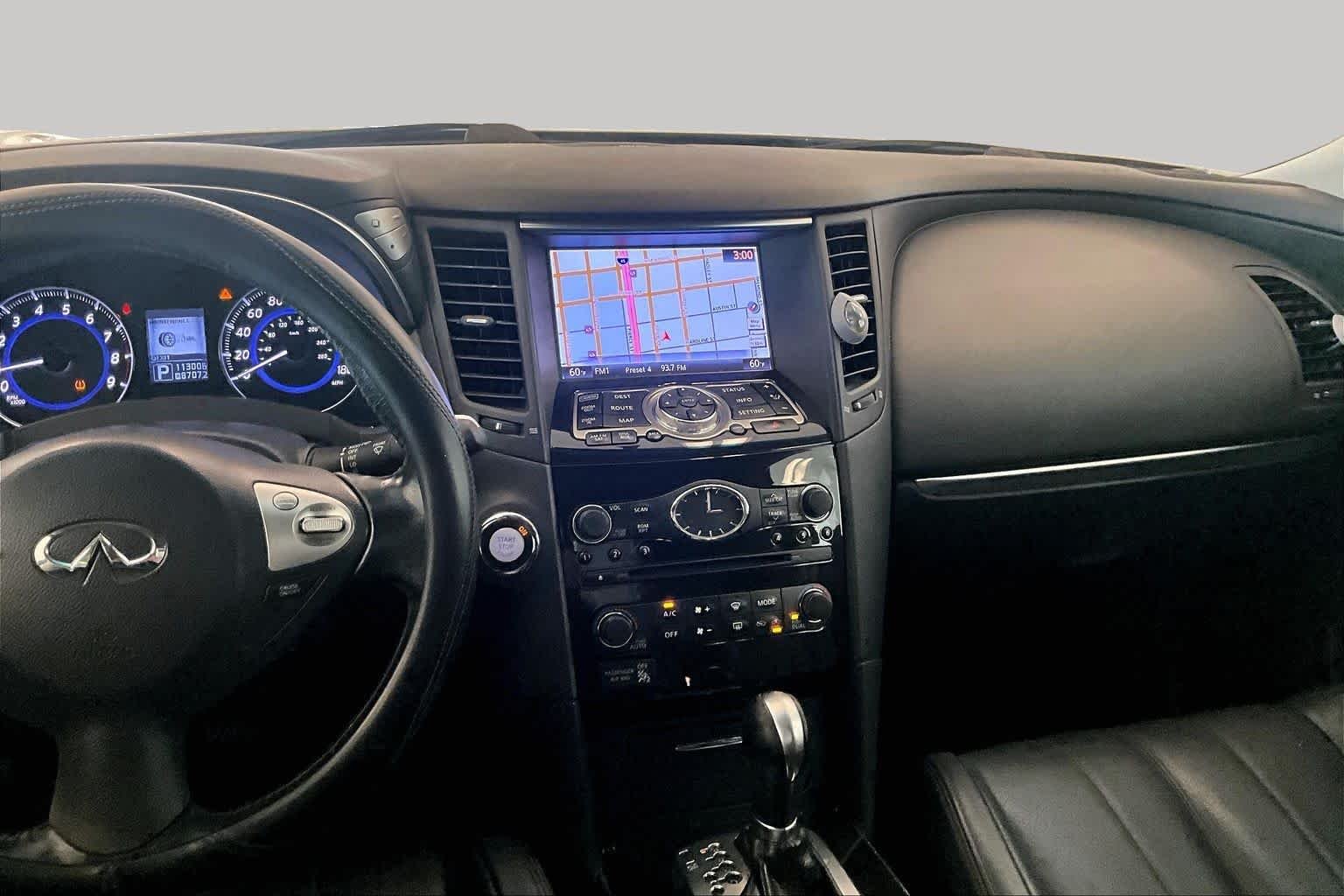 Pre-Owned 2014 INFINITI QX70