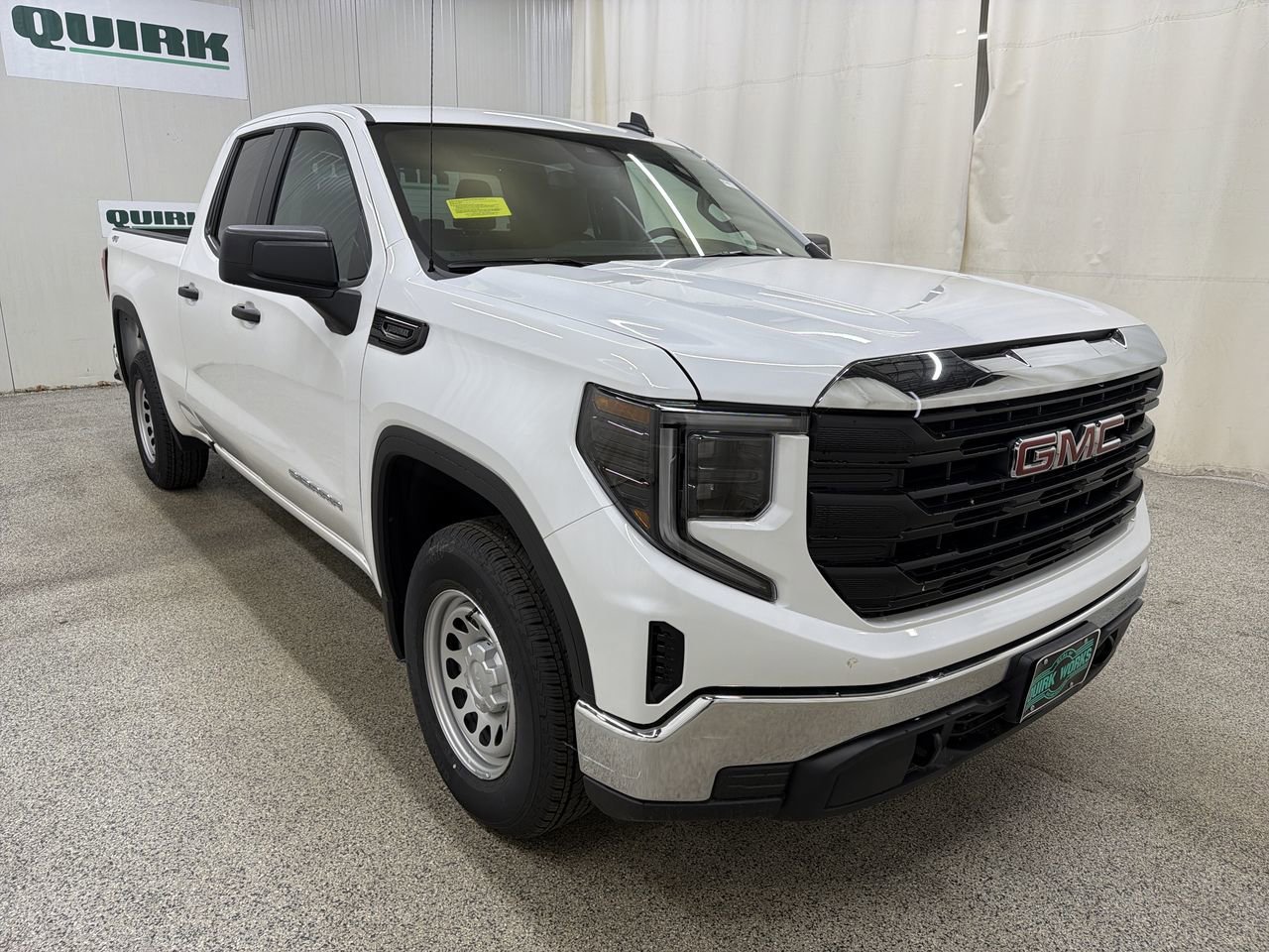 New 2026 Summit White GMC Pro image 3