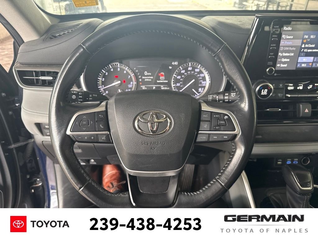 Used 2022 Blue Toyota XLE image 20
