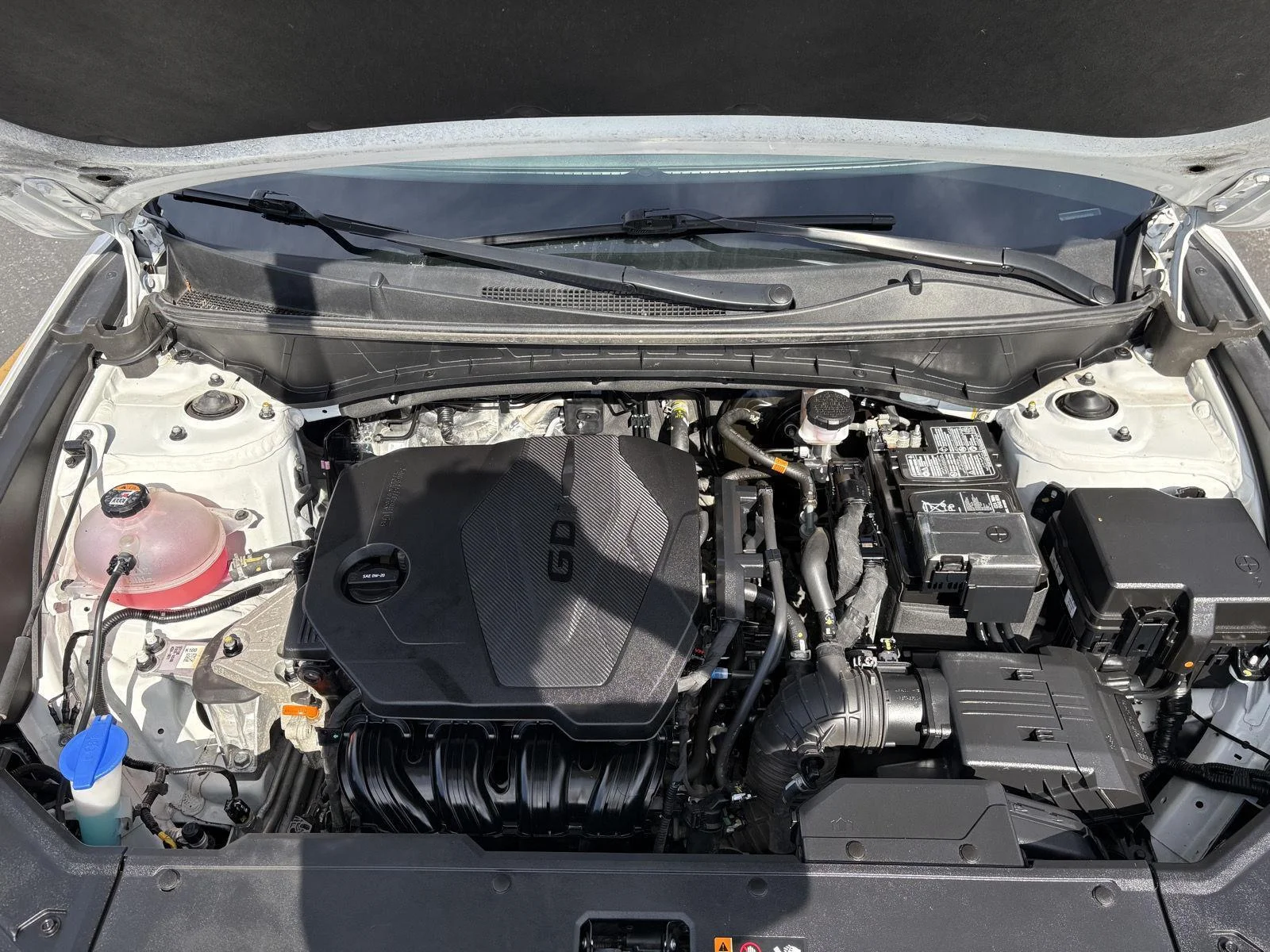Certified Used 2024 White Pearl Hyundai SEL image 25