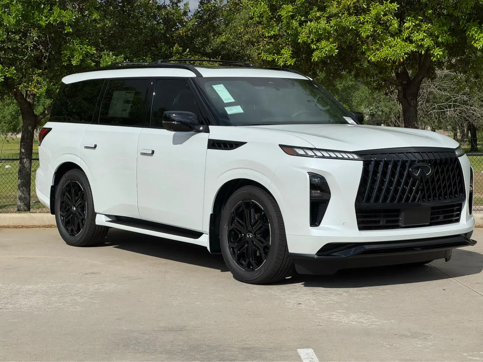 New 2026 RADIANT WHITE INFINITI Sport 4WD image 2