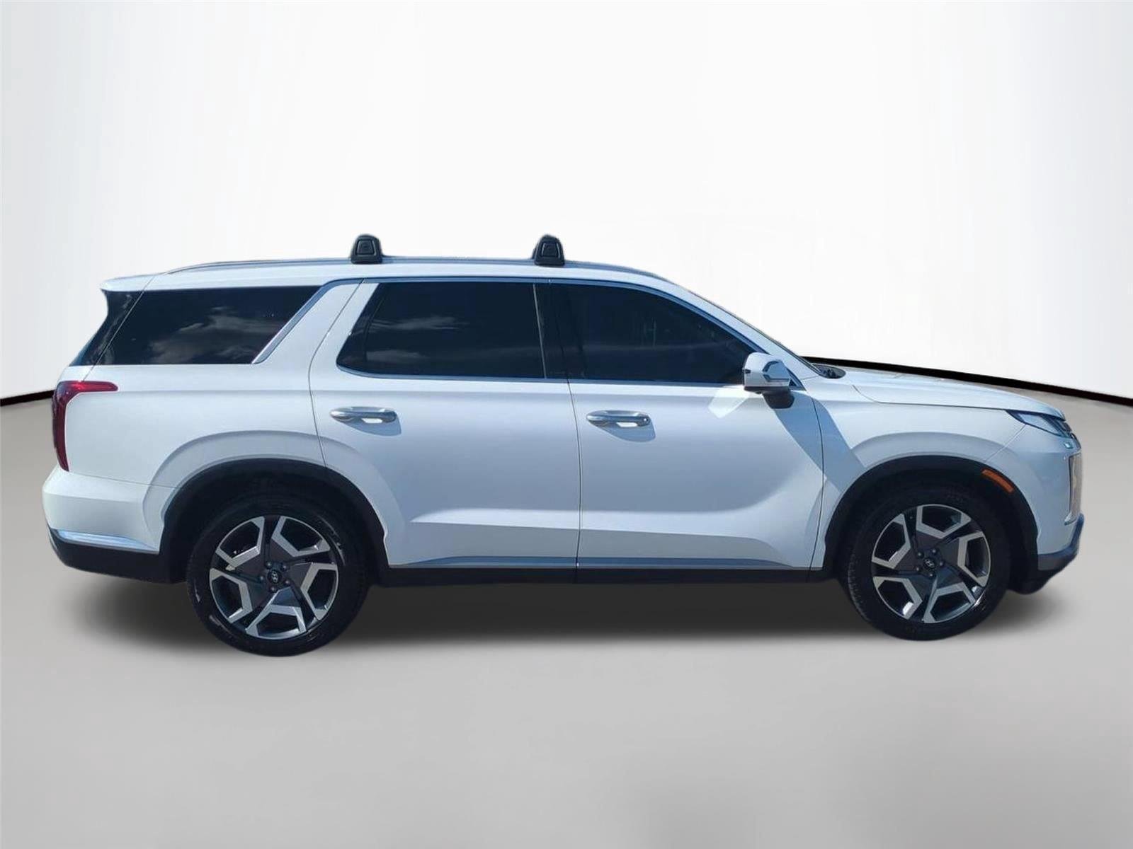 Used 2024 Hyper White Hyundai Limited image 6