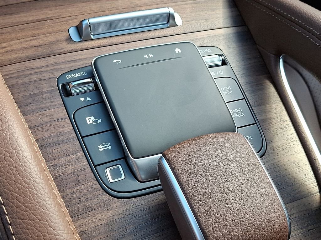 New 2026 MANUFAKTUR Alpine Grey Mercedes-Benz GLE 350 image 18