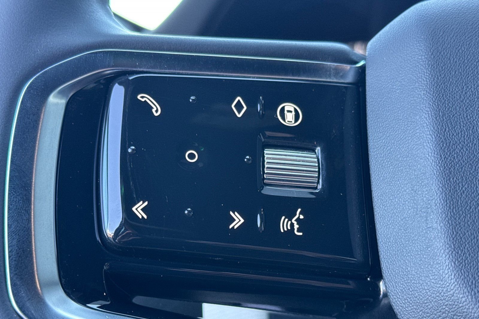 2025 Land Rover Discovery Sport Dynamic SE - Photo 28