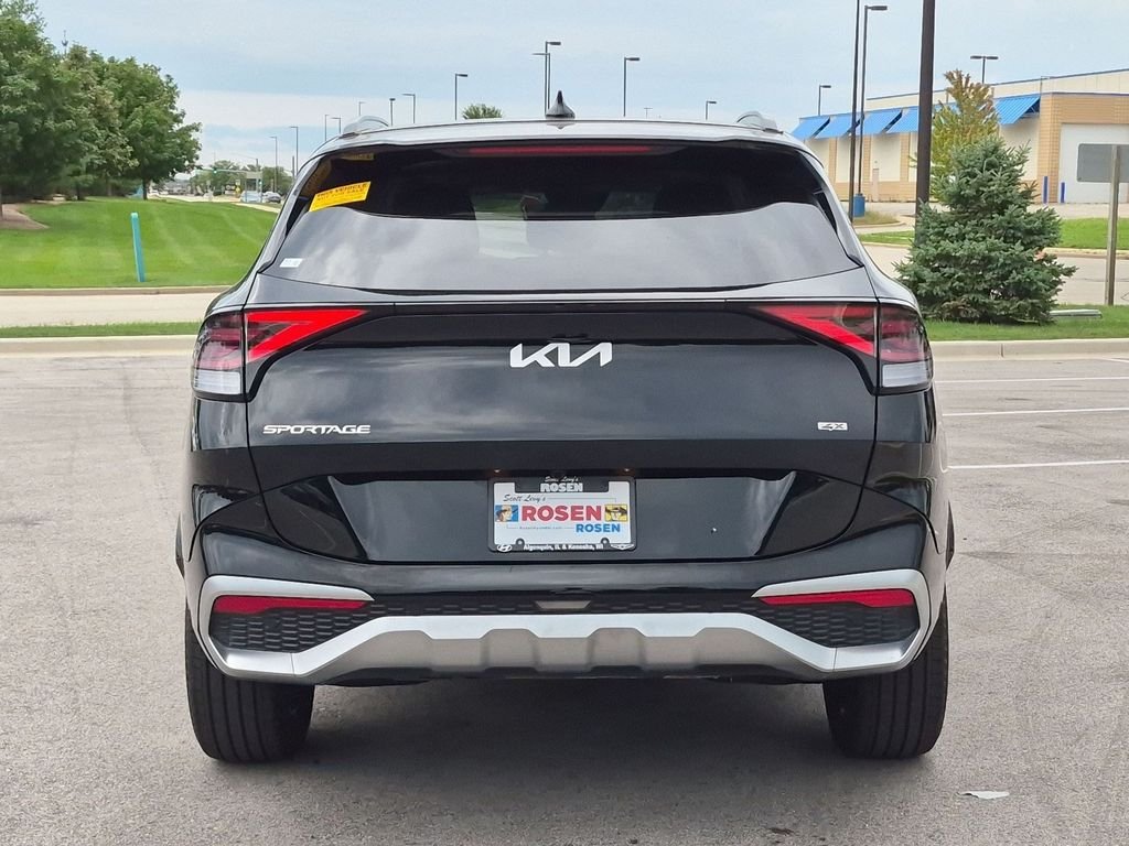 Used 2025 Black Kia SX-Prestige image 6