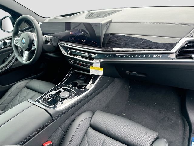 New 2026 Black BMW sDrive40i image 21