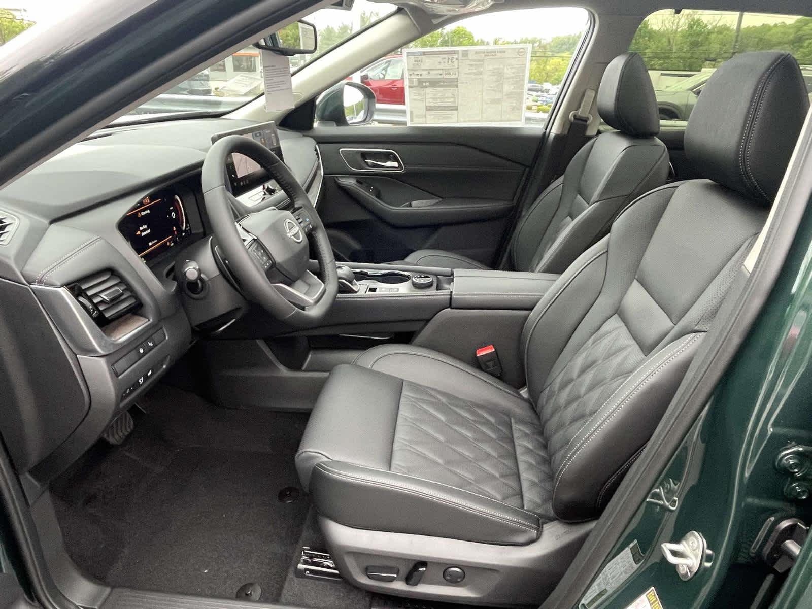 New 2026 Obsidian Green Nissan Platinum image 16