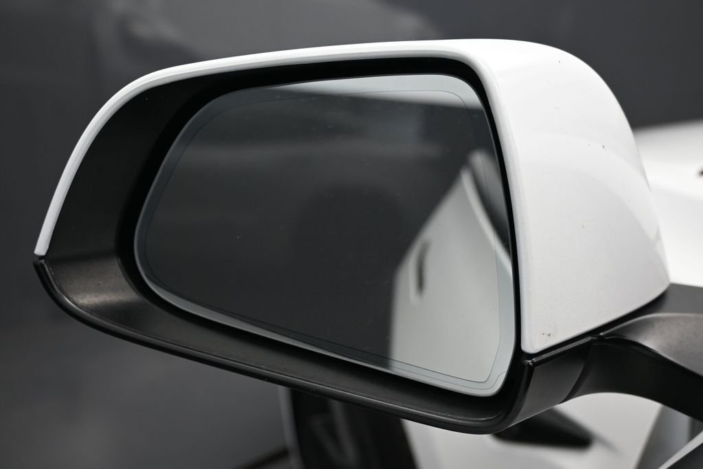 Used 2022 White Tesla Base image 3
