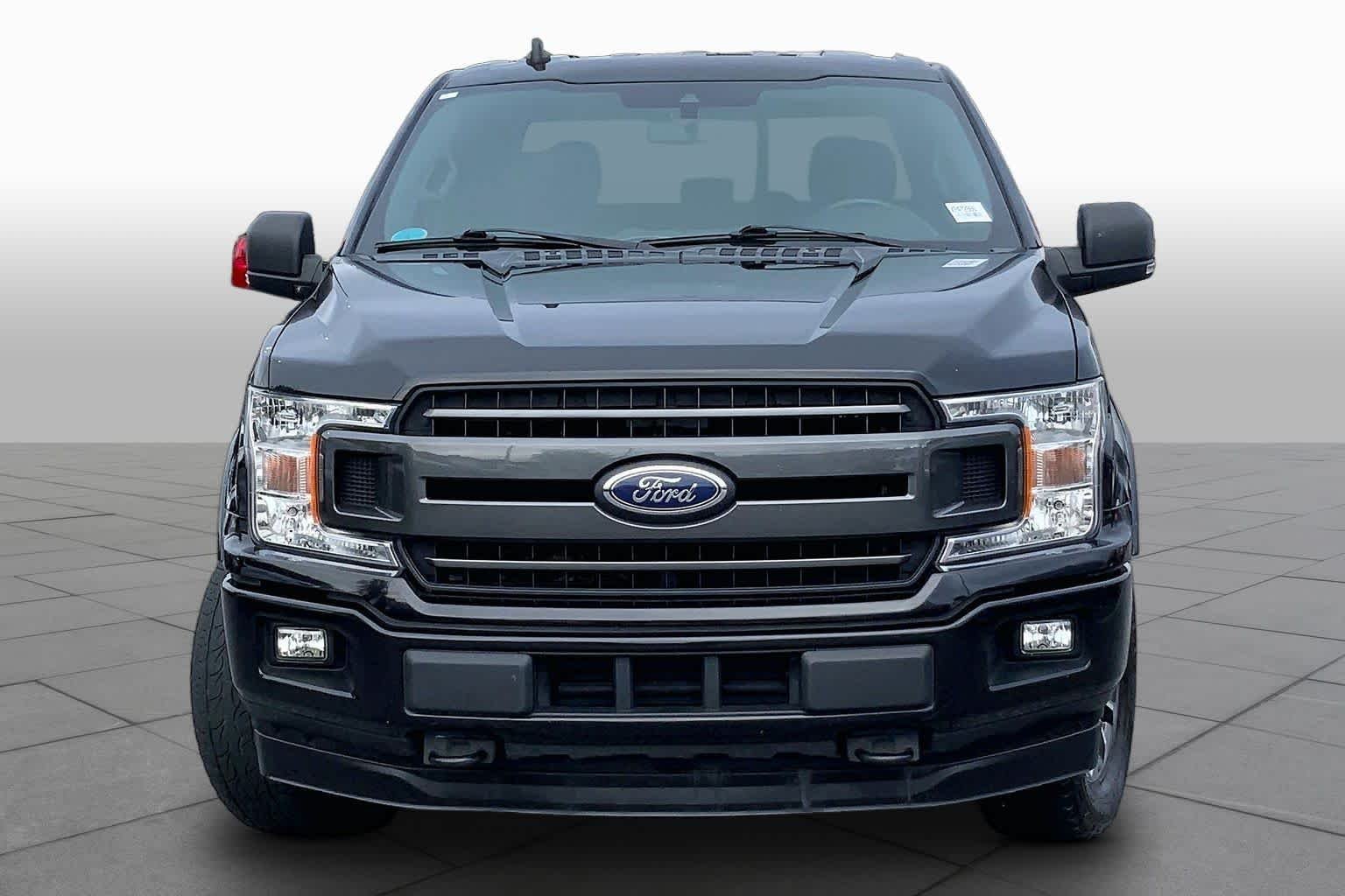 Used 2019 Agate Black Ford XLT image 4