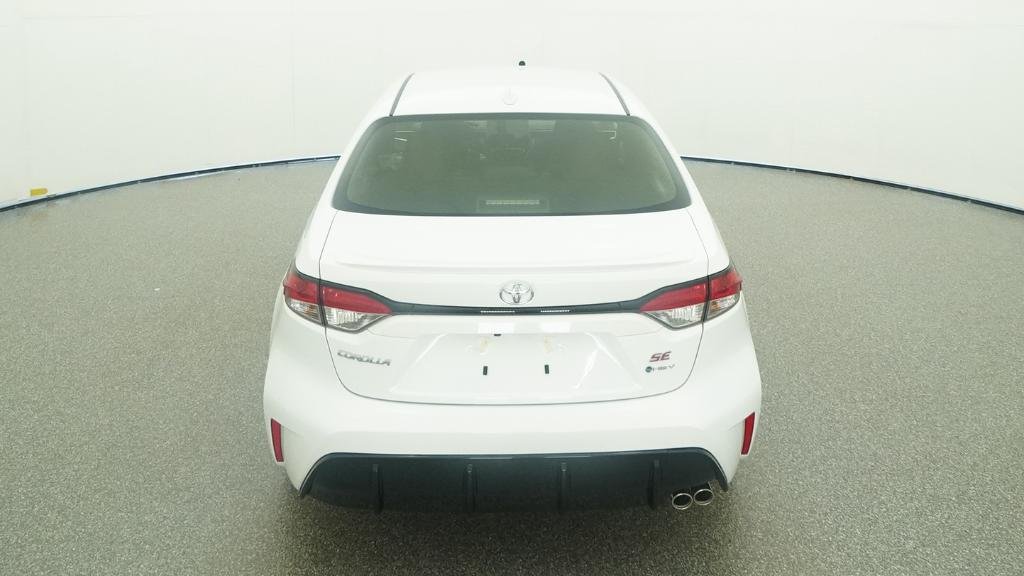 New 2026 Ice Cap Toyota Hybrid SE image 9