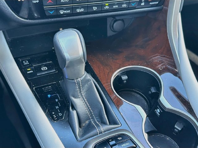 Used 2018 Silver Lexus RX 350 image 28