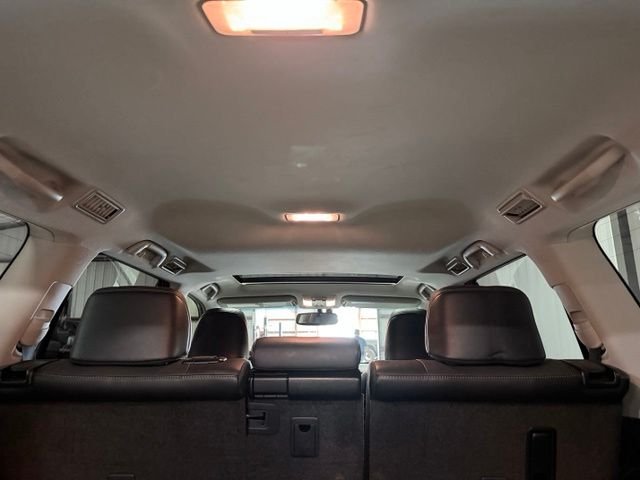 Used 2018 Gray Lexus 460 image 5