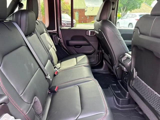 New 2026 Granite Crystal Metallic Clearcoat Jeep Rubicon image 11