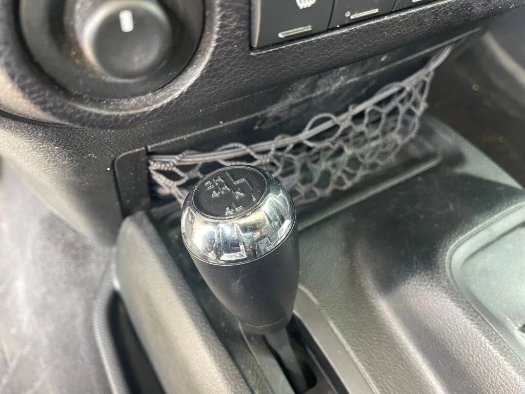 Certified Used 2018 Bright White Jeep Rubicon image 13