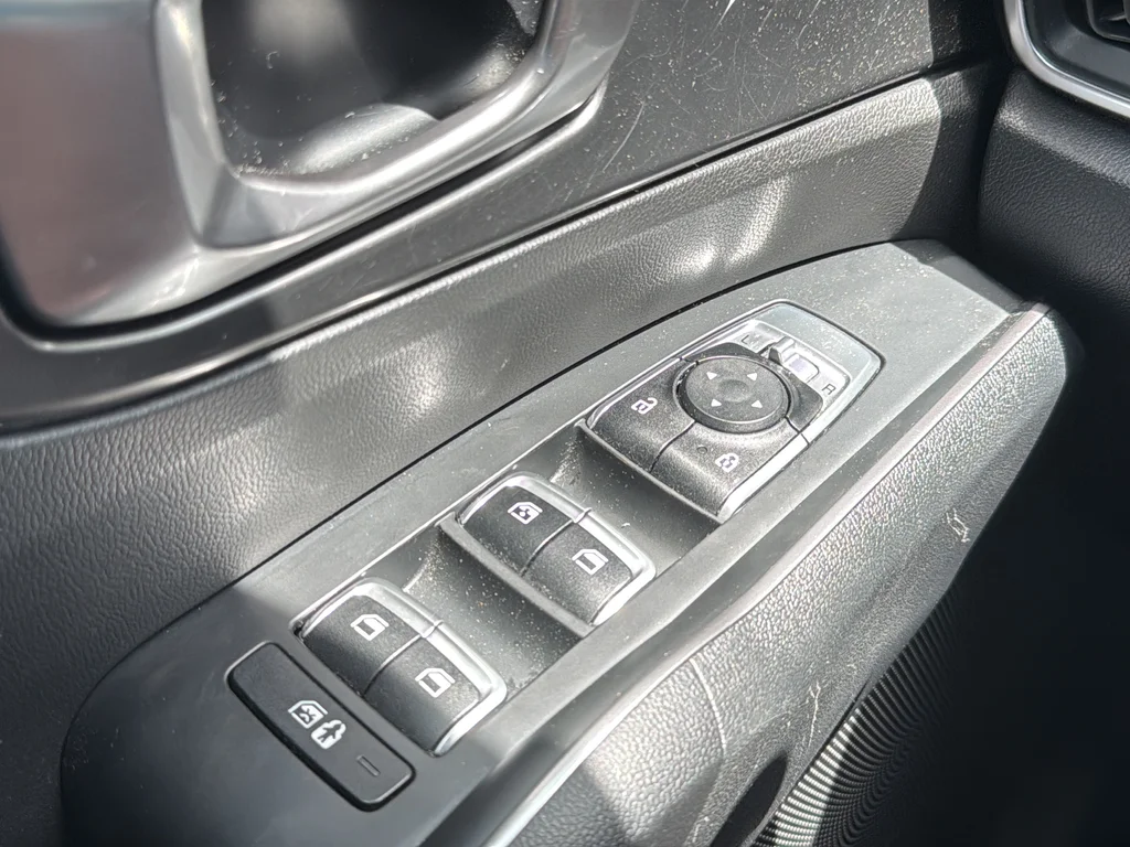 Used 2023 Gray Kia EX image 28