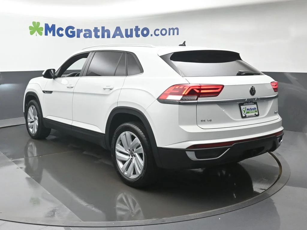 Used 2023 White Volkswagen 3.6L V6 SE w/Technology image 27