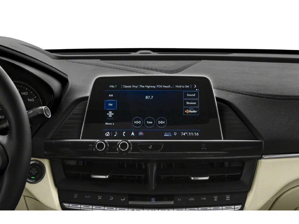 Used 2022 BLACK RAVEN Cadillac Luxury image 7