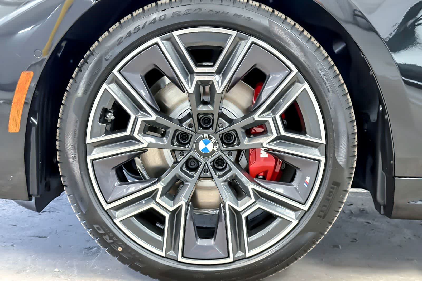 New 2027 Black Sapphire Metallic BMW 530i image 24