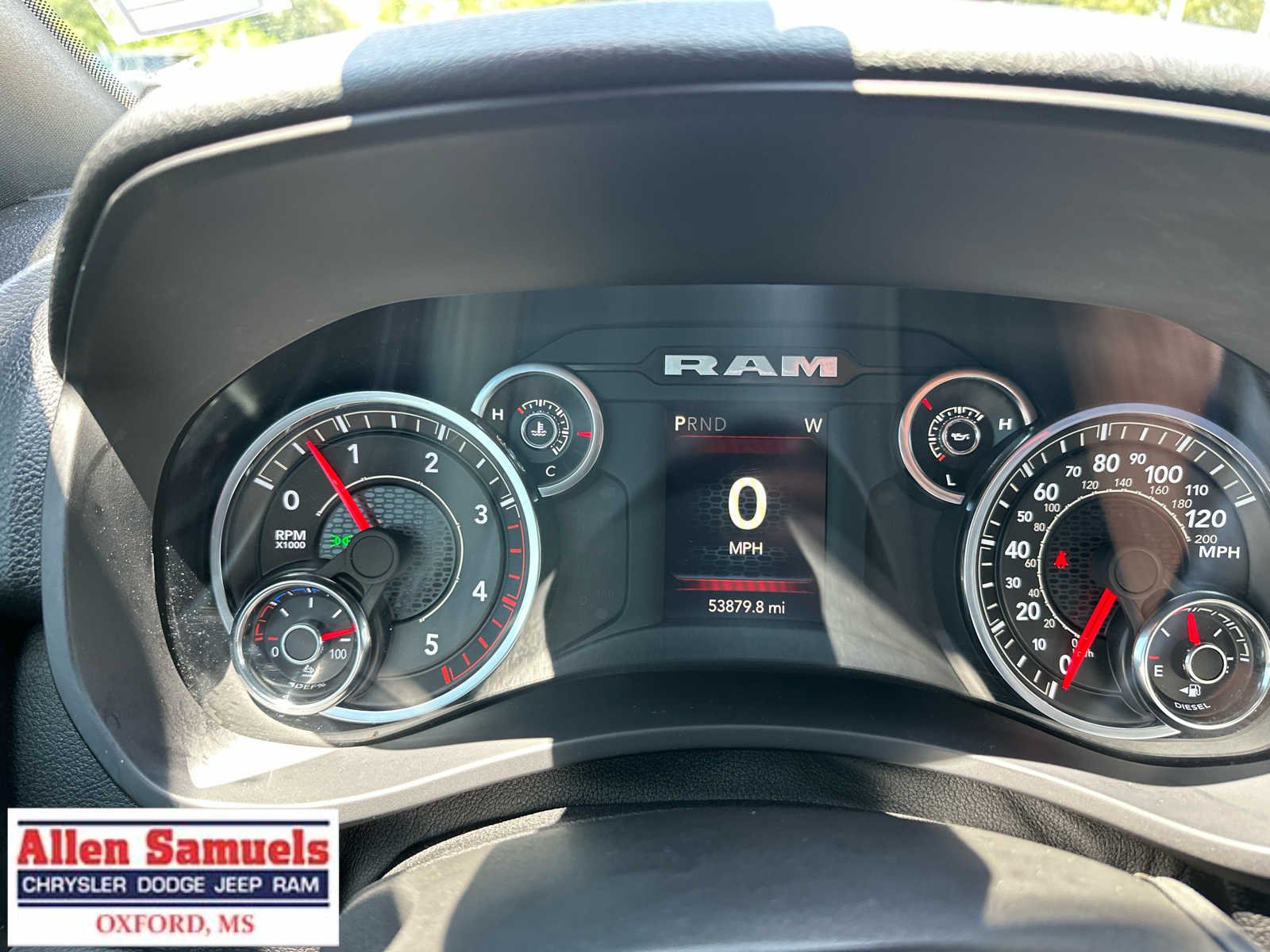 Used 2024 Delmonico Red Pearlcoat Ram Big Horn image 28