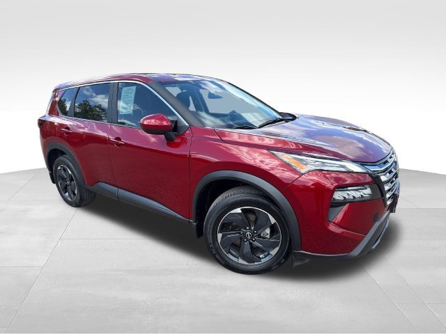 Used 2025 Red Nissan SV image 1