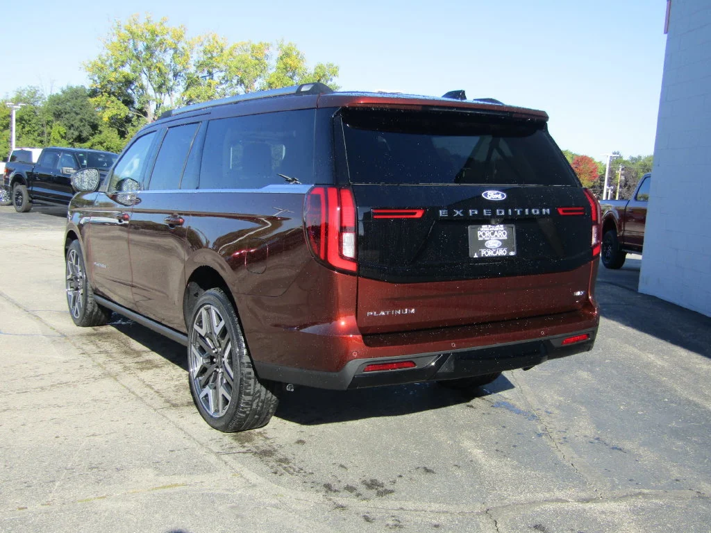 New 2027 Bronze Fire Metallic Tinted Clearcoat Ford MAX Platinum image 6