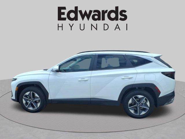 New 2026 White Hyundai SEL Premium AWD image 8