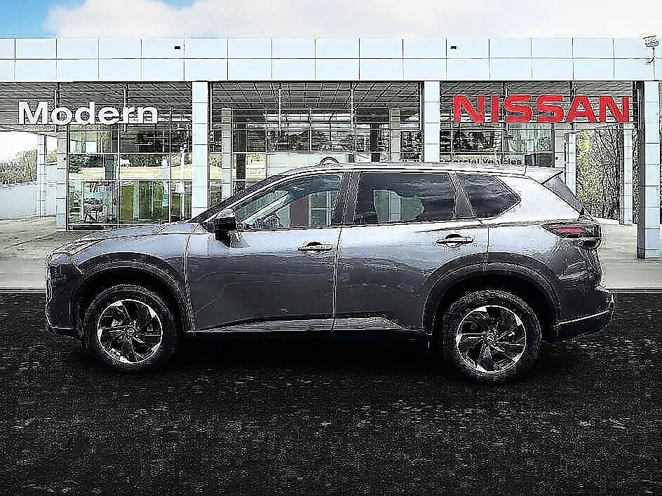 Used 2025 Gun Metallic Nissan SV image 2