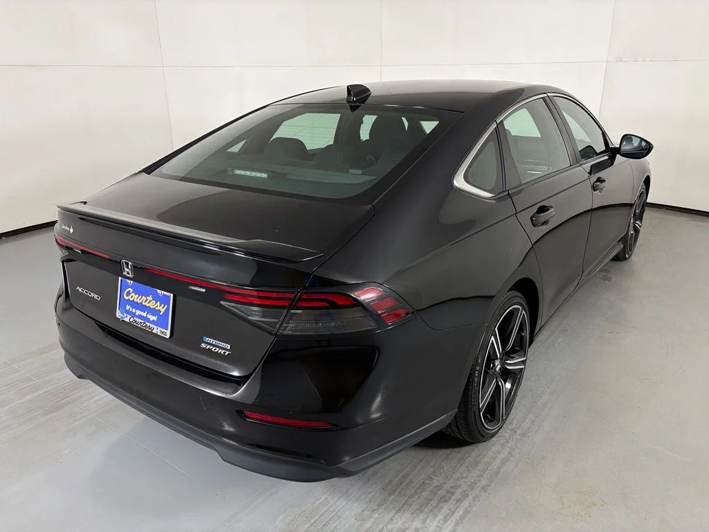 Used 2023 Black Honda Sport image 9