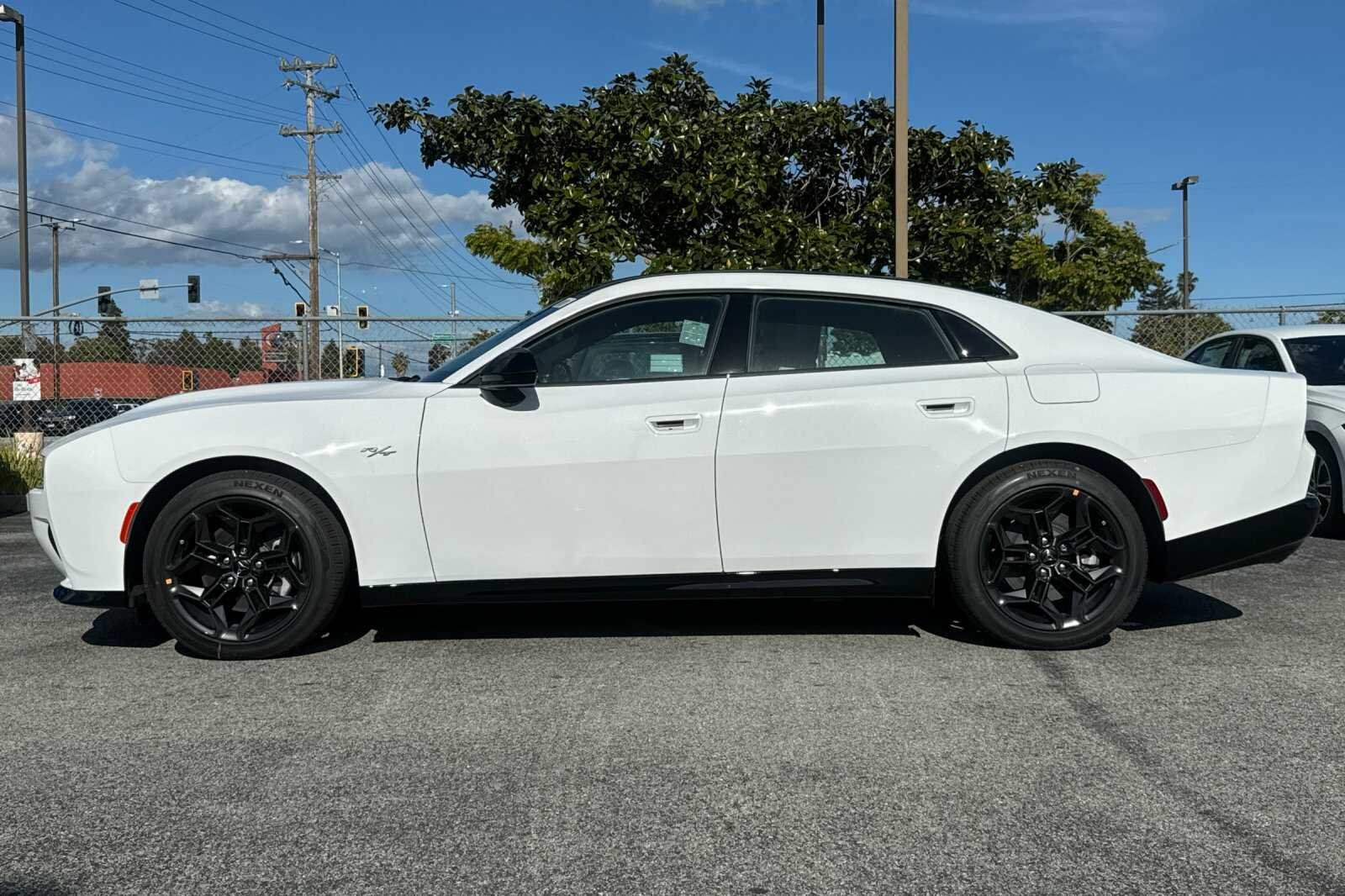 New 2026 White Knuckle Exterior Paint Dodge R/T image 7