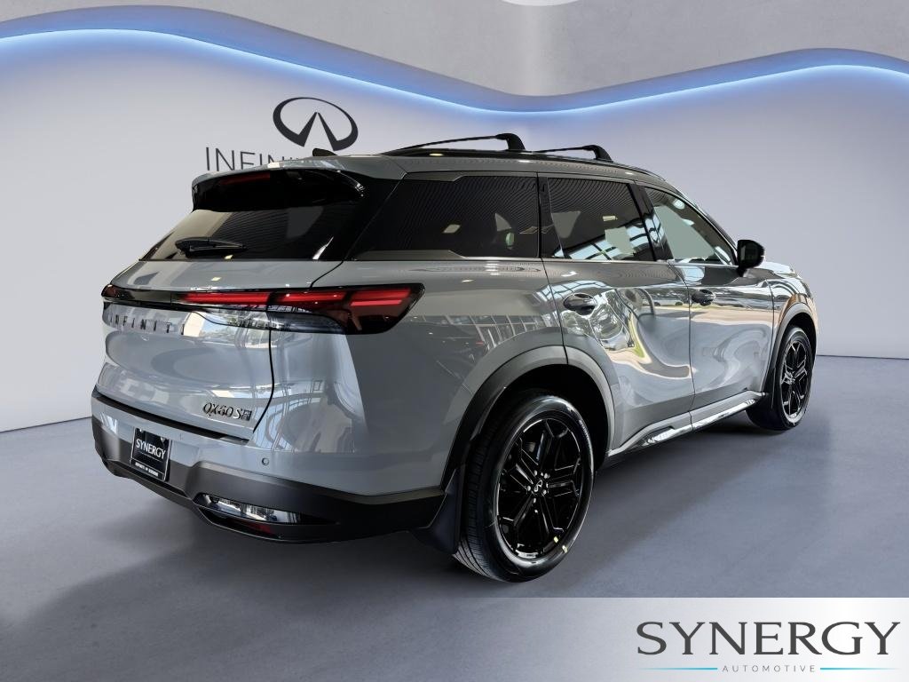 New 2027 Harbor Gray INFINITI SPORT image 4