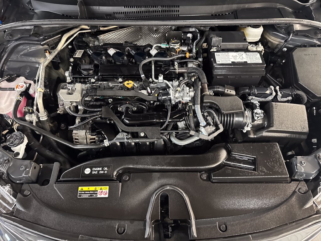 Certified Used 2025  Toyota LE image 9